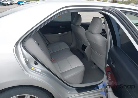 2014 Toyota Camry Xle V6 z USA, uszkodzony, nr VIN 4T1BK1FKXEU551050